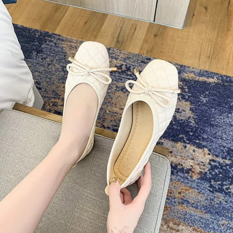 Celina shallow mouth loafers,
Women's slip-on moccasins,
Stylish casual loafers,
Comfortable everyday shoes,
PU leather moccasins for women,
Rounded toe slip-on shoes,
Lightweight casual footwear,
Spring and autumn loafers,
Elegant work shoes for women,
Versatile slip-on loafers.